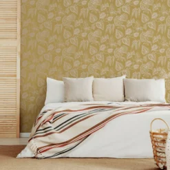 GoodHome Barnsley Ochre Leaves Metallic Effect Textured Wallpaper -Goodhome goodhome barnsley ochre leaves metallic effect textured wallpaper5059340410517 01i