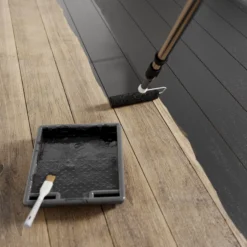 GoodHome Black Satin Floor Wood Varnish, 2.5L -Goodhome goodhome black satin floor wood varnish 2 5l5059340487021 02i