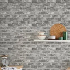 GoodHome Pernay Grey Brick Glitter Effect Textured Wallpaper -Goodhome goodhome pernay grey brick glitter effect textured wallpaper3663602559672 03i