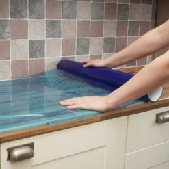 GoodHome Self-adhesive Hard Surface Protector Roll, (L)20m, (W)0.6m -Goodhome goodhome self adhesive hard surface protector roll l 20m w 0 6m5059340015286 38i