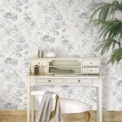 GoodHome Stanmer Beige Floral Mica Effect Textured Wallpaper -Goodhome goodhome stanmer beige floral mica effect textured wallpaper5059340410203 01i
