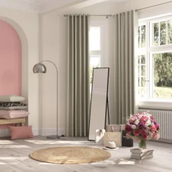 GoodHome Walls & Ceilings Alberta Silk Emulsion Paint, 5L -Goodhome goodhome walls ceilings alberta silk emulsion paint 5l5059340437668 01i